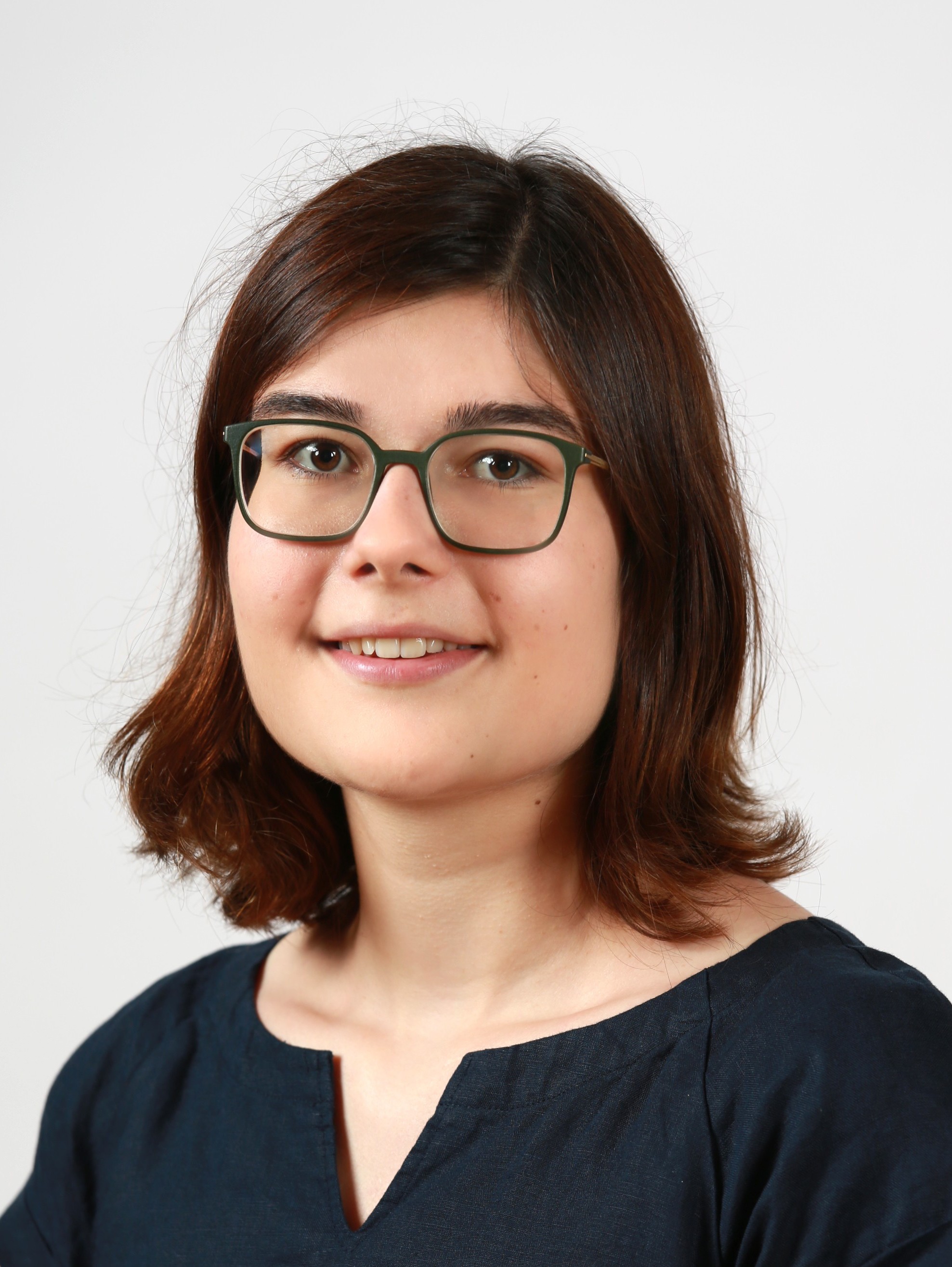 Portrait
                picture of Jasmin Schult